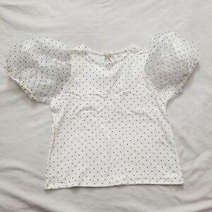 Zara nwot  polka dot Top with puff sleeves size 6 (F7)